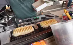 Kue Bandros, Cemilan Klasik Favorit Warga Bandung