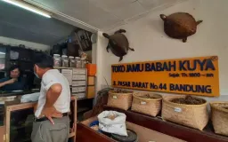 Toko Jamu Babah Kuya, Warisan Obat Herbal Sejak Abad 19