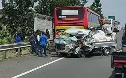Bahu Jalan Tol Merupakan Ruang Darurat yang Tidak Boleh Disalahgunakan