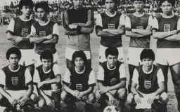 Pemain Persib Asal Luar Kota Bandung Tahun 1980-an
