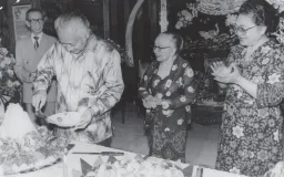 Sisi Lain Sang Jenderal: Menelusuri Makna Filosofis dan Tradisi di Balik Kuliner Favorit Soeharto