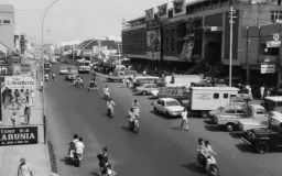 Berburu Busana Lebaran Tahun 1980-an di Bandung