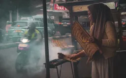 Sate, Sang Mahakarya Kuliner Nusantara: Dari Warisan Budaya hingga Diplomasi Rasa Dunia