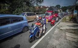 Syawal dan Arus Kehidupan Baru: Perkotaan Indonesia di Uji Zaman