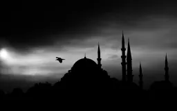 Ciri Malam Lailatul Qadar: Langit Tenang dan Matahari yang Malu-Malu