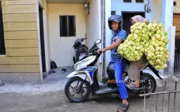 Jejak Bahasa, Dakwah, dan Tradisi Lebaran di Jawa dalam Kata ‘Ketupat
