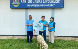 Idul Adha 1447 H, PLN NP UP Cirata Tebar Kepedulian lewat Bantuan Hewan Kurban
