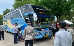 Tarif Parkir Rp65.000 dan Negara yang Kalah di Pinggir Jalan Kota Bandung