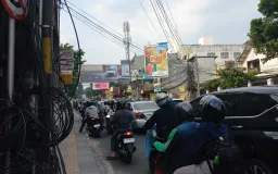 Kemacetan Paskal Tiada Henti: Sampai Kapan Pengendara Harus Saling Serobot?