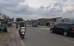 Lawan Arah Bukan Jalan Pintas: Saatnya Tertib di Jalan Rancaekek