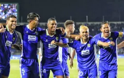 Mengapa Laga Persib–Persija Lebih dari Sekadar Tiga Poin