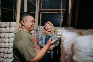 Program CIRATA GEULIS PLN Nusantara Power UP Cirata meraih PROPER EMAS 2026 berkat inovasi pengelolaan limbah, eceng gondok, dan pemberdayaan ekonomi masyarakat.