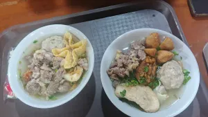 Cuanki Sambal Ijo Teh Yuyun Cianjur. (Sumber: Dokumentasi Penulis | Foto: Dias Ashari)
