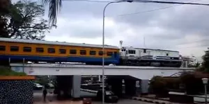 Viaduct menghubungkan Jalan Suniaraja dengan Jalan Braga. (Sumber: Dokumentasi Penulis)