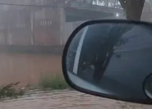 Gambar banjir di Majalaya (Sumber: wa grup | Foto: Mufti Nurlita Sari)