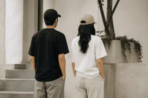 Ilustrasi produk fashion.