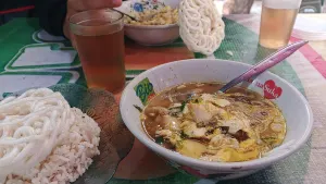 Semangkuk Soto Madura di pagi yang dingin di Bandung (Sumber: Dokumentasi Penulis | Foto: Dias Ashari)