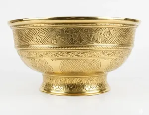 Contoh bokor yang dibuat dari kuningan. Tempat pembuatannya disebut sayang. (Sumber: Istimewa)