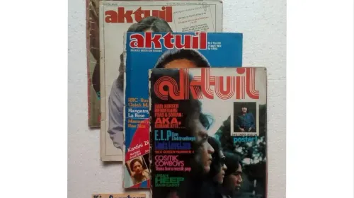 Majalah Aktuil terbitan 1970-an, pelopor majalah musik modern di Indonesia. (Sumber: Koleksi Kin Sanubary)