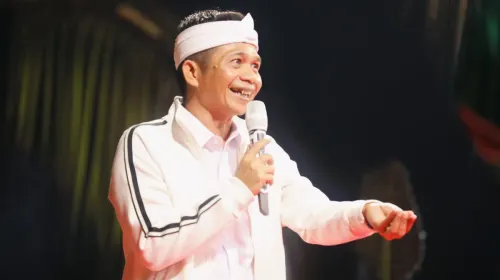 Bupati Purwakarta, Saepul Bahri Binzein atau yang akrab disapa Om Zein. (Sumber: ppid.purwakartakab.go.id)
