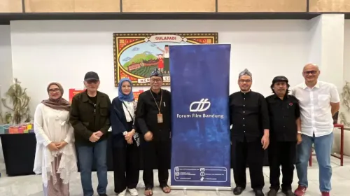 Pengumuman daftar nominasi Festival Film Bandung (FFB) 2026 yang digelar di Gulapadi, Jalan Asia Afrika, Kota Bandung, Kamis, 16 Juli 2026. (Foto: Ratna Ayu Budhiarti)