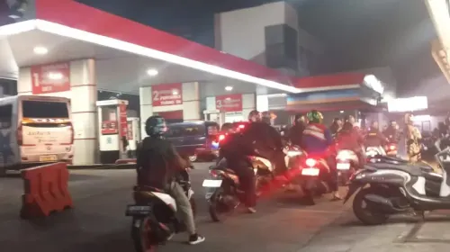 Sebuah SPBU di Jl. Surapati Kota Bandung. (Foto: Abah Omtris)