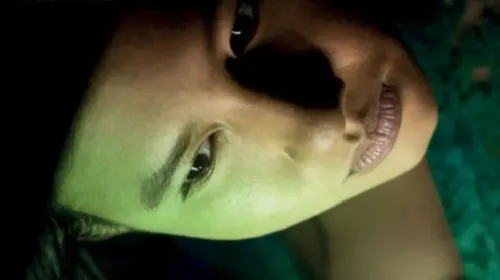 Penyalin Cahaya adalah film yang merepresentasikan kekerasan dan pelecehan seksual yang tidak memandang gender. (Istimewa)