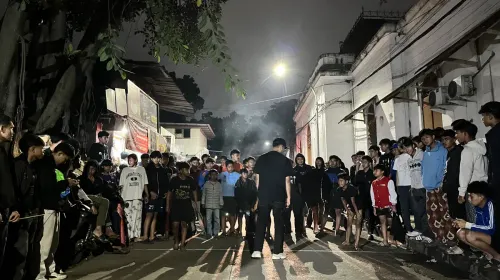 Suasana balap lari jalanan di Jalan Gudang Selatan. (Sumber: ayobandung.id | Foto: Ilham Maulana)
