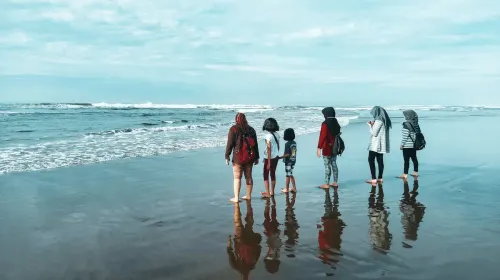 Pantai Pangandaran. (Sumber: Pexels | Foto: laylia)