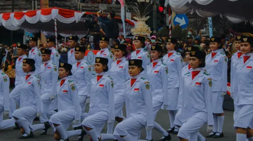 Stigma perempuan tidak bisa masuk ke ruang yang maskulin, ternyata dapat dibantahkan. Tahun 1948 tepatnya tanggal 1 bulan September, merupakan sejarah yang tidak dapat terhapuskan. (Sumber: Pexels | Foto: Adi Pratama)